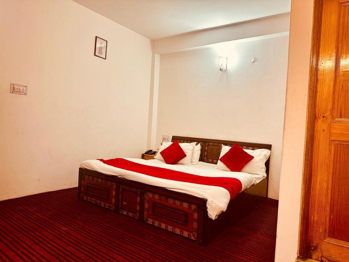Hotel Alpine - In City Centre 马拉里 外观 照片